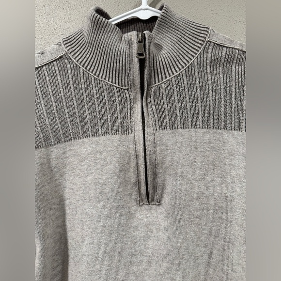 BKE Channel Sweater - Picture 5 of 8